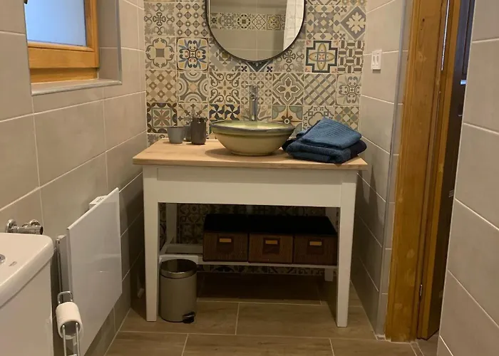 Berkenyes Haziko - Del-balaton * Szolosgyorok