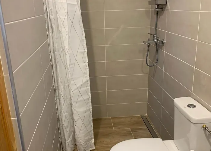 Berkenyes Haziko - Del-balaton *