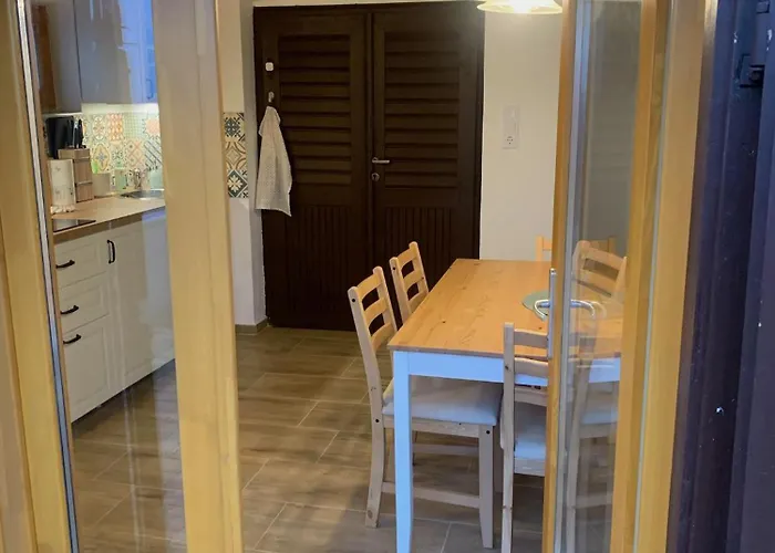 Berkenyes Haziko - Del-balaton Szolosgyorok