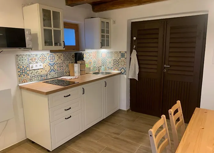 Berkenyes Haziko - Del-balaton